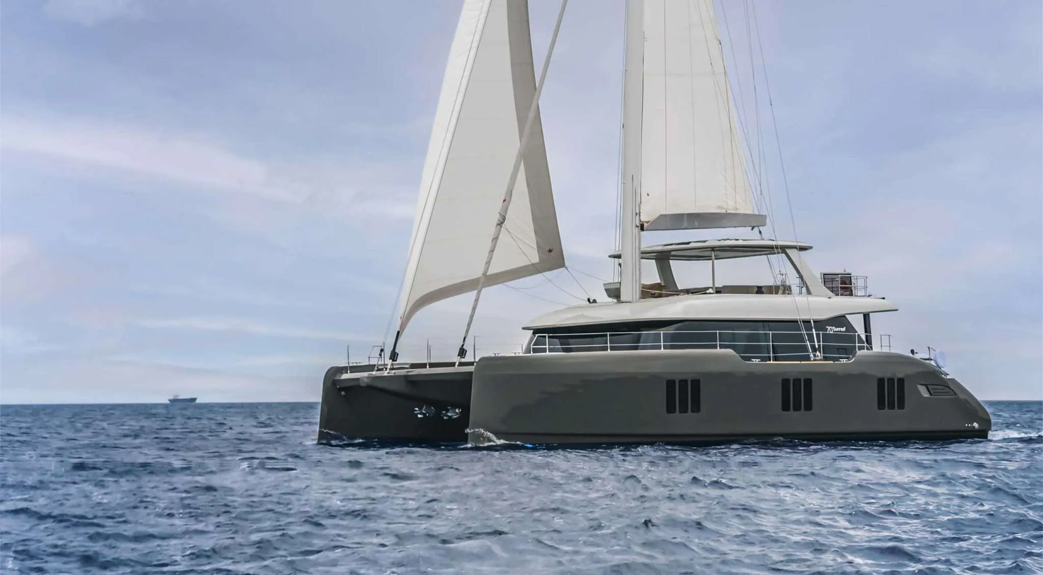 Sunreef 70+ "YOLO" alquiler de catamarán a vela Ibiza