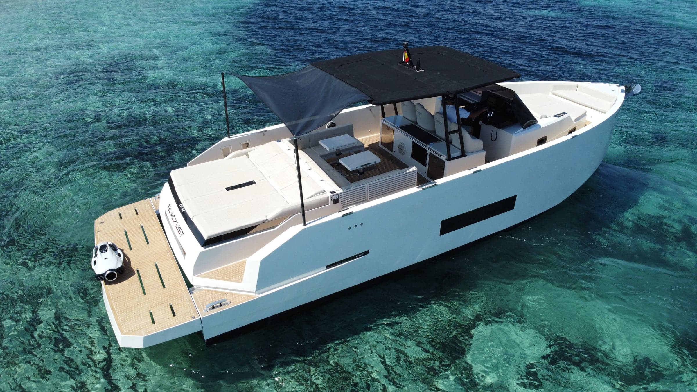 De Antonio D42 Open available for charter in Ibiza