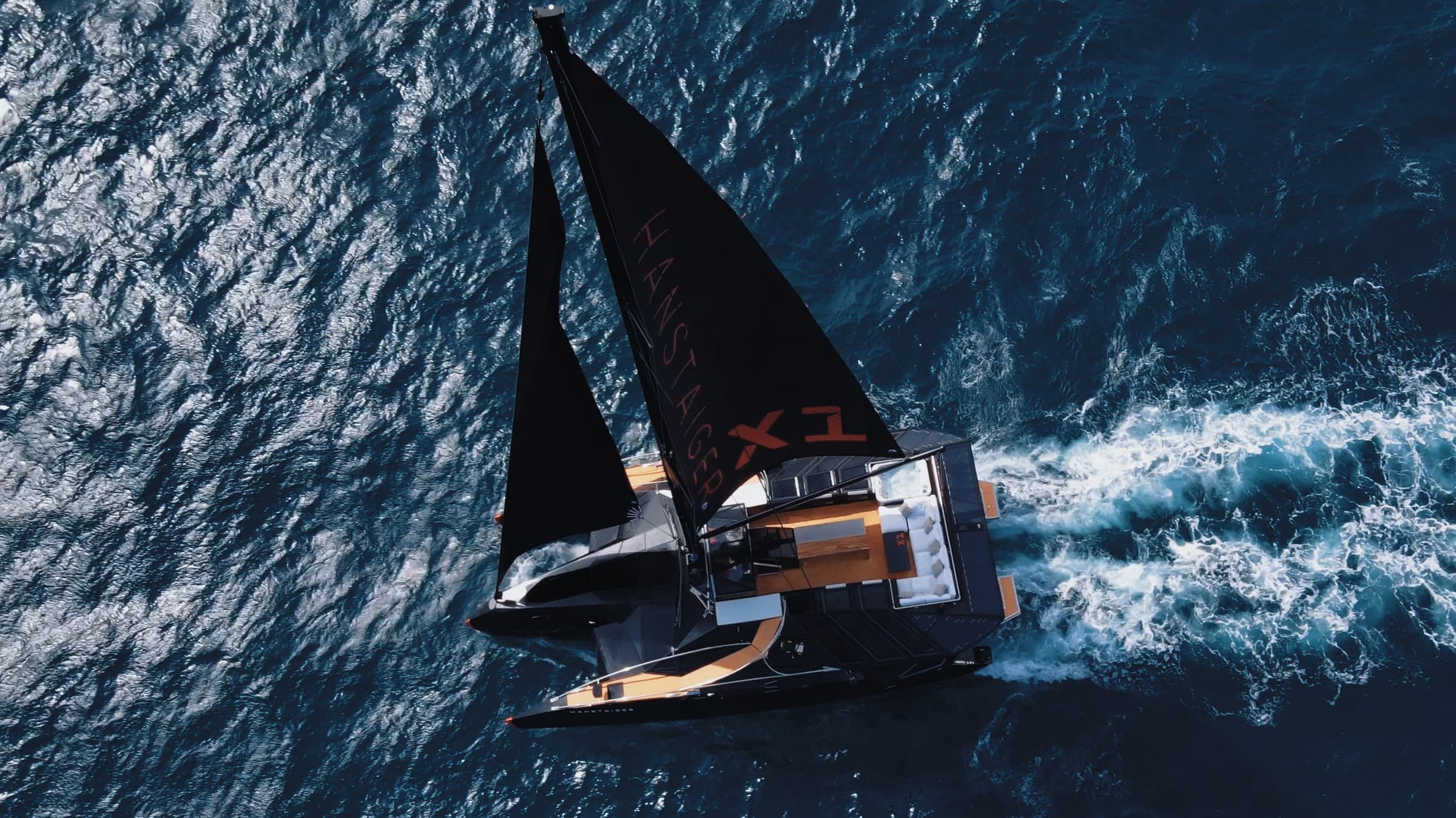 Hanstaiger X1 alquiler catamarán Ibiza